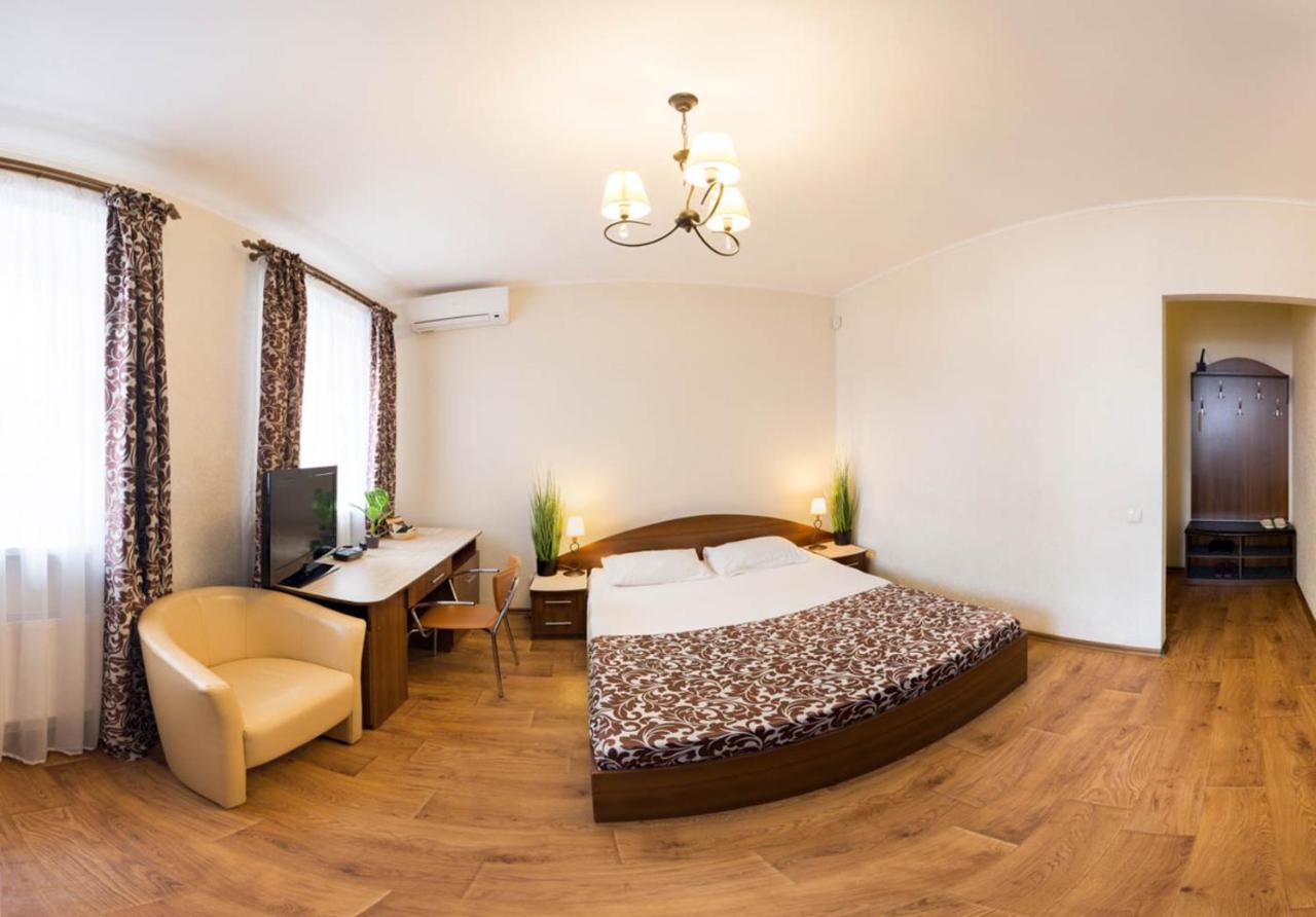 Studio In The City Center - Kravtsova Lane 13B-6 Kharkiv Extérieur photo