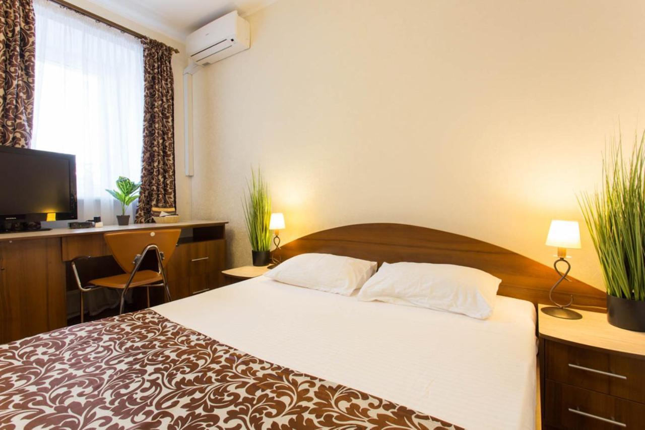 Studio In The City Center - Kravtsova Lane 13B-6 Kharkiv Extérieur photo