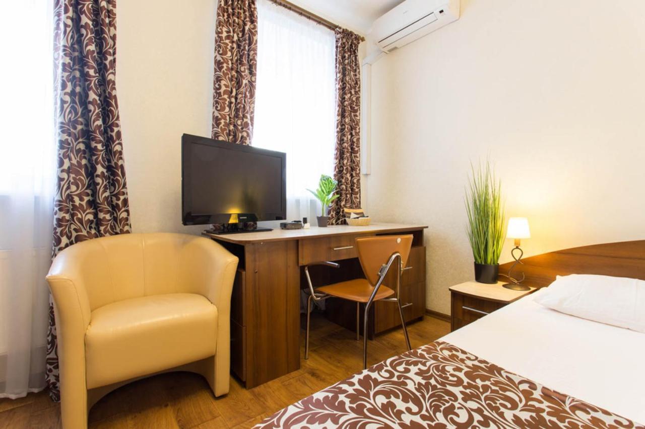 Studio In The City Center - Kravtsova Lane 13B-6 Kharkiv Extérieur photo