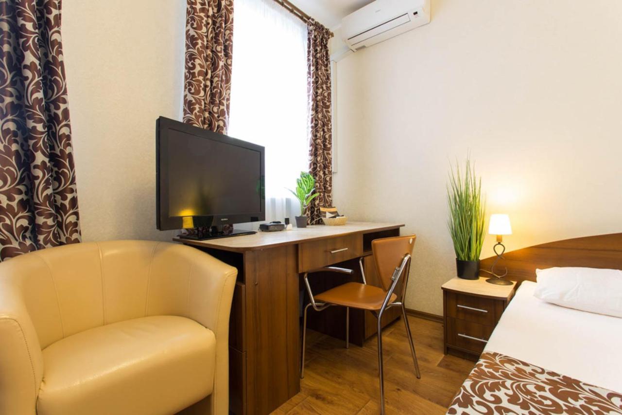 Studio In The City Center - Kravtsova Lane 13B-6 Kharkiv Extérieur photo